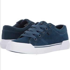 DC WOMENS Danni SE skate shoe